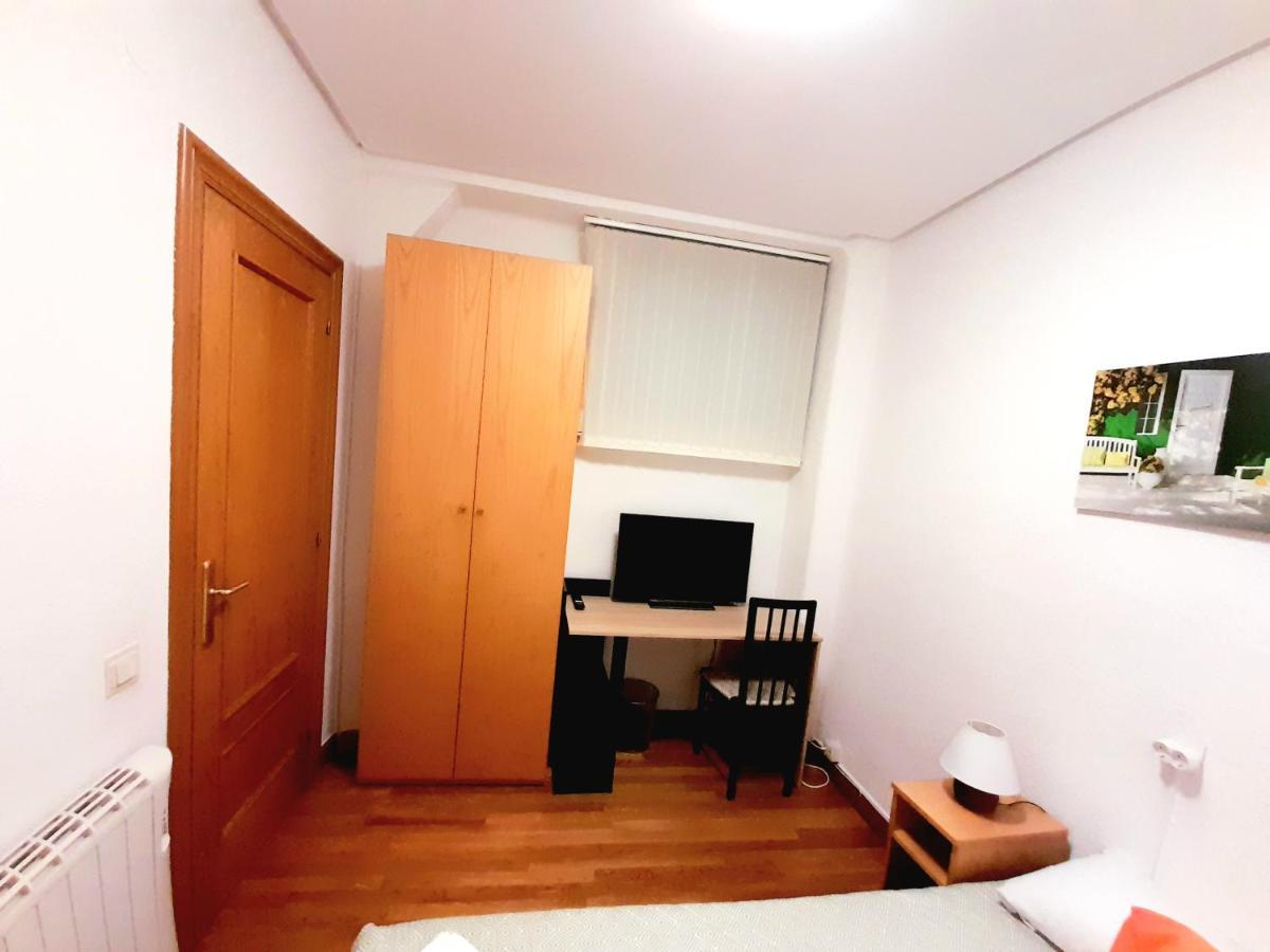 Habitacion Centrica En بنبلونة المظهر الخارجي الصورة